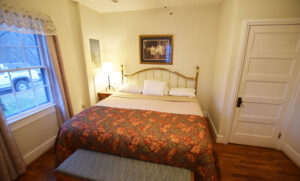 Dogwood Vacation Rental - Graves Mountain Bedroom 1- one King