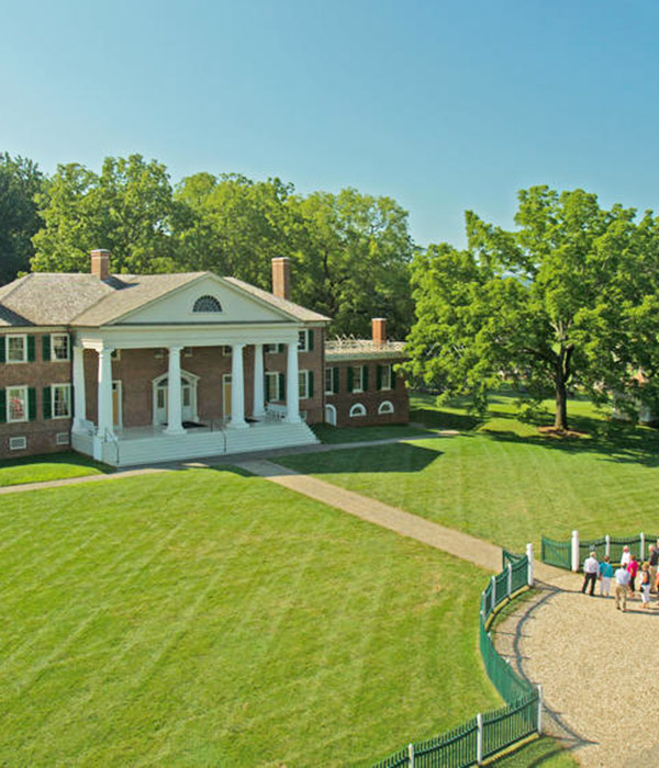 Mopntpelier - President Adams' Home - sightseeing from Graves Mountain