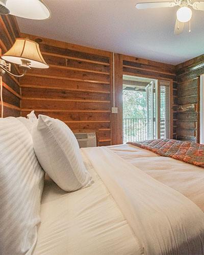 Poplar Forest Lodge - Itty Bitty King Room at Graves Mountain Farm & Lodges - in the VA Blue Ridge