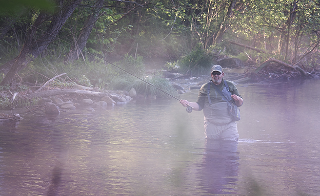 roseriverfarm_fly_fishing_ Limited rods flyfishiniaing provate waters in Virg
