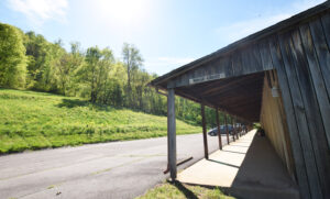 Parking for both levels - Blue Ridge Lodge Room