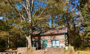 Upper Rose river Log Cabin